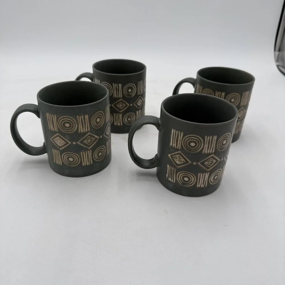 Pottery Barn Bongo Green Coffee Mug Cup Made In Japan Vintage Set 4